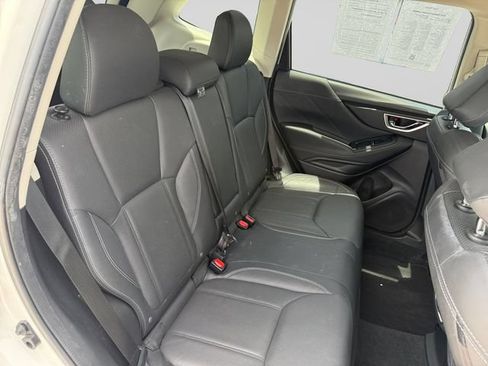 Used 2021 Subaru Forester Limited AWD/4WD image 18