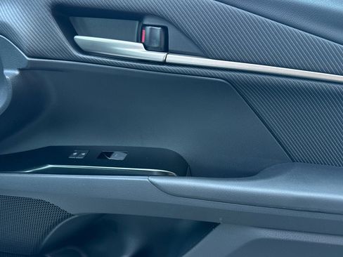 New 2026 Toyota Camry Hybrid image 18