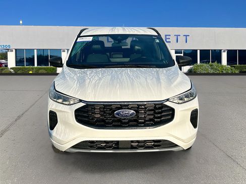 Certified 2024 Ford Escape ST-Line w/ Tech Pack #1 FWD image 2
