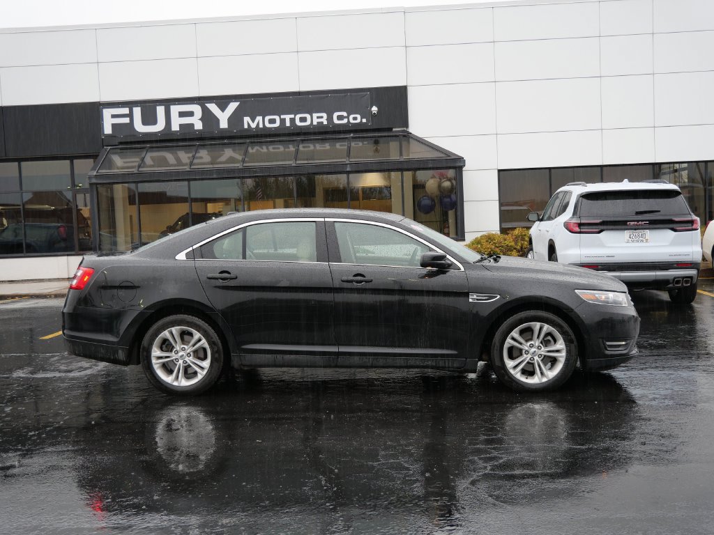 Used 2015 Ford Taurus SEL w/ Equipment Group 201A FWD image 1