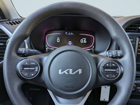 Used 2024 Kia Soul LX w/ Option Group 015 FWD image 27