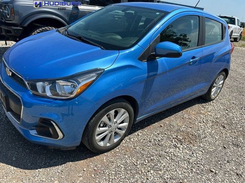 Used 2018 Chevrolet Spark LT FWD image 1
