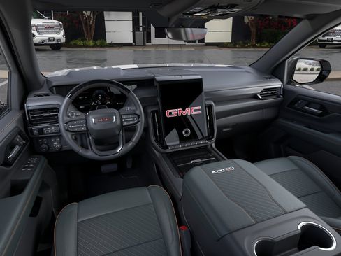 New 2026 GMC Yukon XL AT4 AWD/4WD image 17