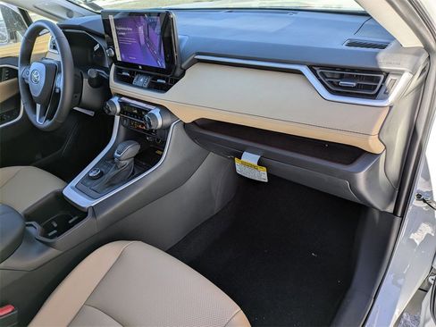 New 2025 Toyota RAV4 Limited image 25