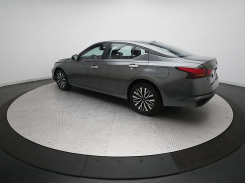 Certified 2025 Nissan Altima 2.5 SV image 32