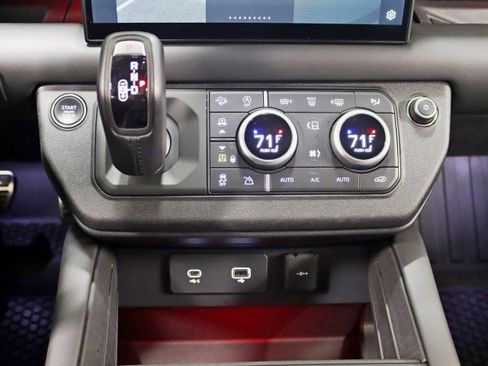 Used 2023 Land Rover Defender 110 Carpathian Edition image 25