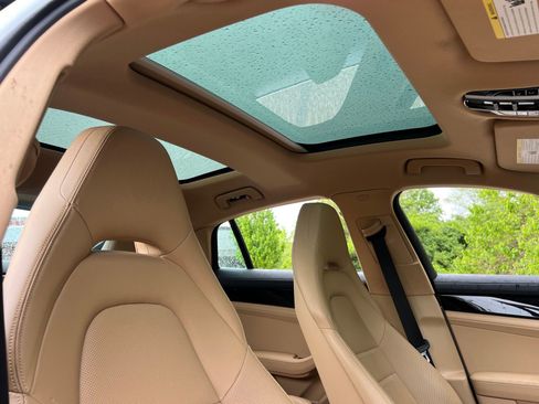 Used 2018 Porsche Panamera 4S AWD/4WD image 22