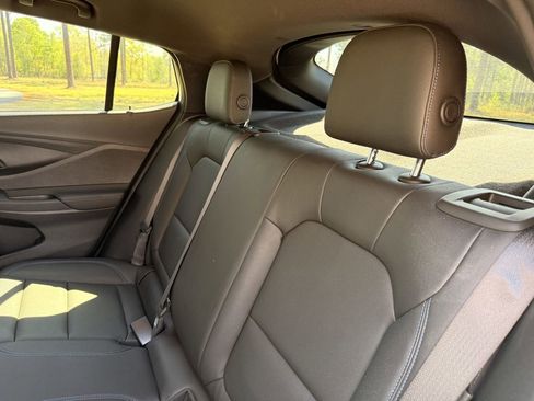 Used 2025 Buick Envista Sport Touring FWD image 29