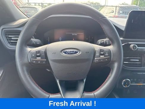 Used 2025 Ford Escape ST-Line FWD image 6