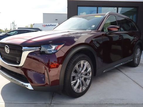 Used 2024 MAZDA CX-90 3.3 Turbo w/ Premium Plus Pkg image 8