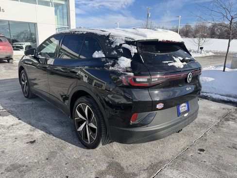 Used 2023 Volkswagen ID.4 Pro S image 4