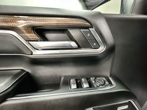 Certified 2024 Chevrolet Silverado 1500 LT Trail Boss w/ Convenience Package II AWD/4WD image 23
