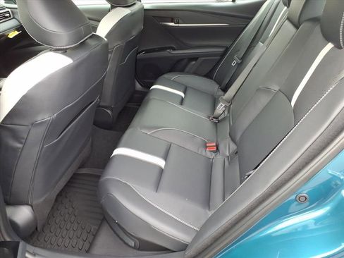 New 2026 Toyota Camry SE image 5