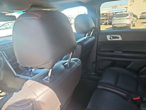 Used 2014 Ford Explorer Limited w/ Equipment Group 302A image 13