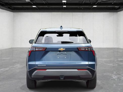 Used 2025 Chevrolet Equinox LT w/ Safety and Technology Package FWD image 6