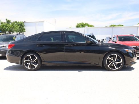 Used 2022 Honda Accord Sport image 5