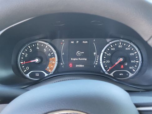 Used 2023 Jeep Renegade Latitude image 16