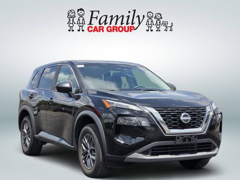 Used 2023 Nissan Rogue S FWD image 2