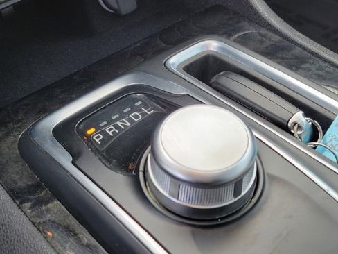 Used 2023 Chrysler 300 Touring L w/ Popular Equipment Group image 28