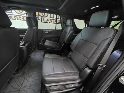 Used 2025 Chevrolet Tahoe Z71 w/ Z71 Off-Road Package AWD/4WD image 11