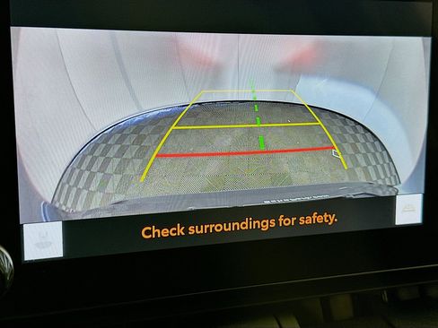 Used 2024 Toyota RAV4 LE image 22