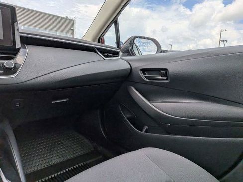 Used 2024 Toyota Corolla LE FWD image 14