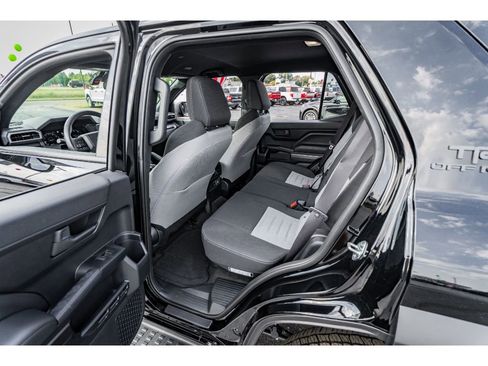 Used 2025 Toyota 4Runner TRD Off-Road image 24