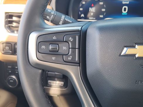 Used 2023 Chevrolet Tahoe Premier w/ Premium Package image 27