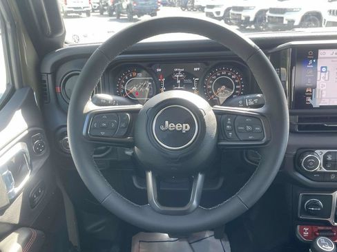 New 2026 Jeep Gladiator Rubicon w/ Steel Power Dome Hood Package AWD/4WD image 23