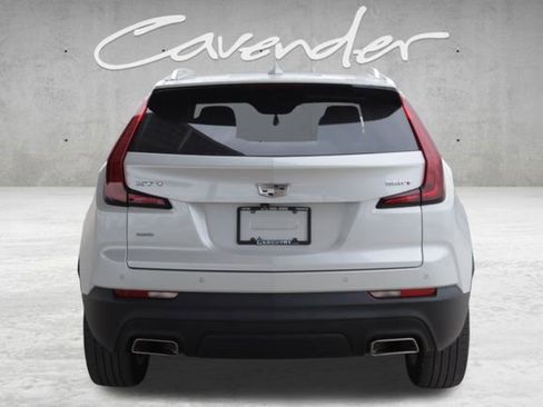 Certified 2021 Cadillac XT4 Luxury w/ Cold Weather Package image 7