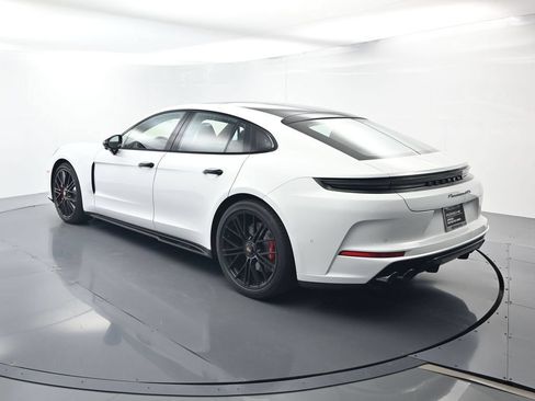 Certified 2026 Porsche Panamera GTS AWD/4WD image 3