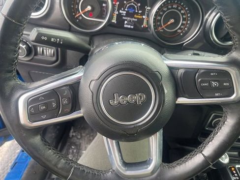 Used 2021 Jeep Wrangler Unlimited Sahara image 14