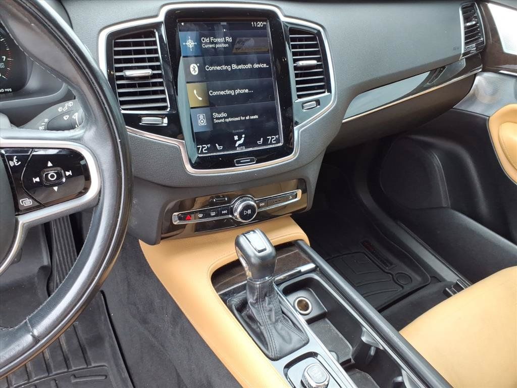 Used 2018 Volvo XC90 T6 Momentum w/ Momentum Plus Package AWD/4WD image 25