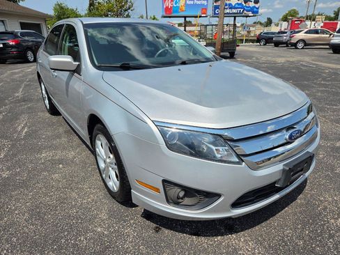 Used 2012 Ford Fusion SE FWD image 2