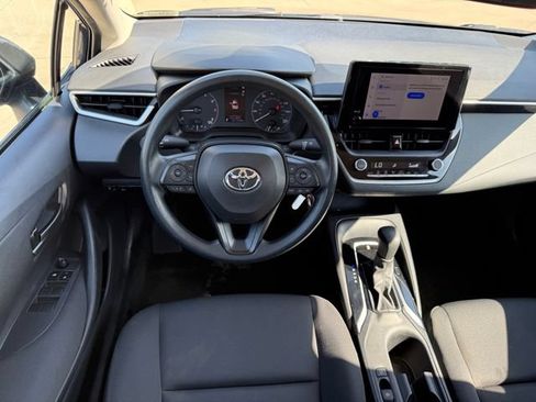 Used 2024 Toyota Corolla LE FWD image 23