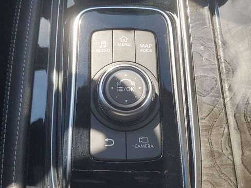 Used 2022 INFINITI QX80 Sensory w/ Cargo Package image 38