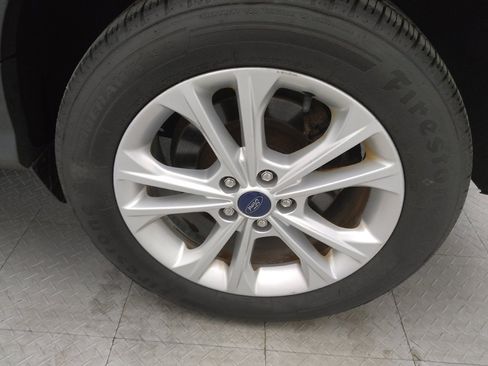 Used 2018 Ford Escape SE w/ SE Sync 3 Package image 31