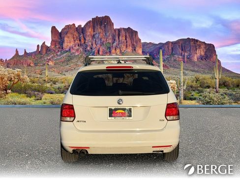 Used 2013 Volkswagen Jetta TDI FWD image 6