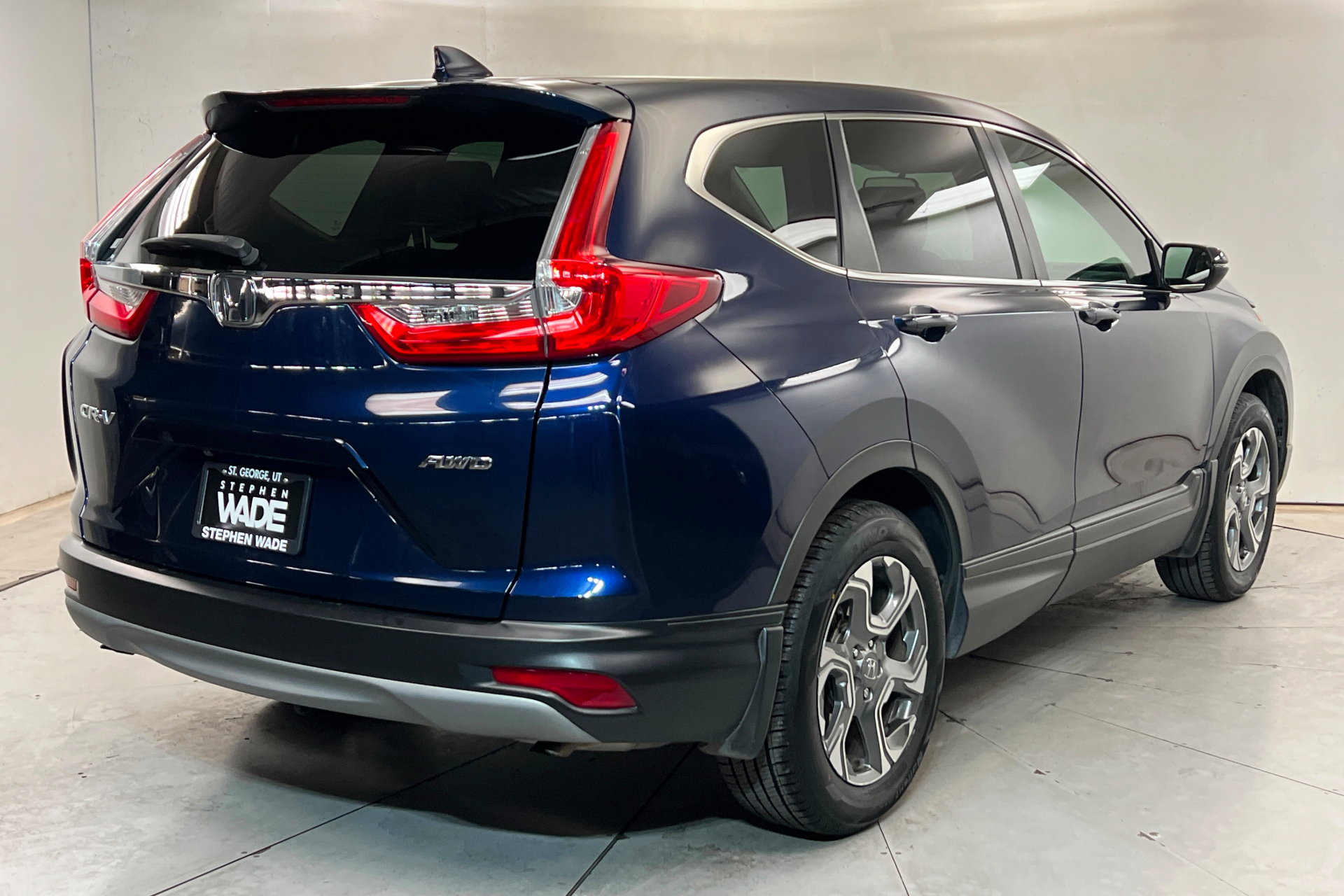 Used 2019 Honda CR-V EX image 6