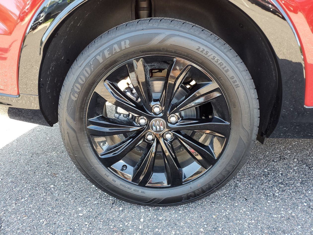 New 2026 Buick Envista Sport Touring w/ Convenience II Package FWD image 6