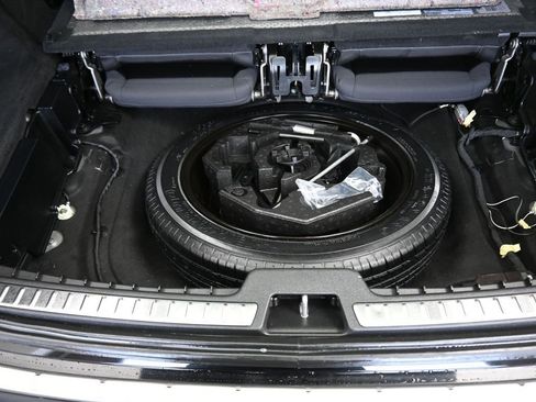 Used 2019 Volvo XC90 T6 Momentum w/ Protection Package Premier image 43