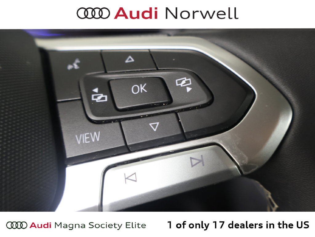 Used 2023 Volkswagen Tiguan SE AWD/4WD image 26