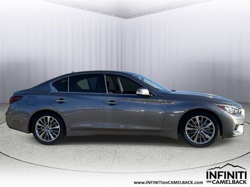 Used 2018 INFINITI Q50 Luxe w/ Cargo Package (L95) image 6