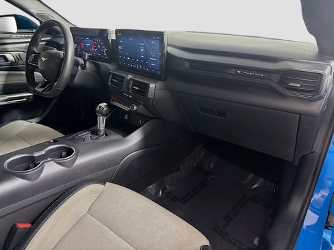 Used 2024 Ford Mustang Convertible w/ Wheel & Stripe Package image 28