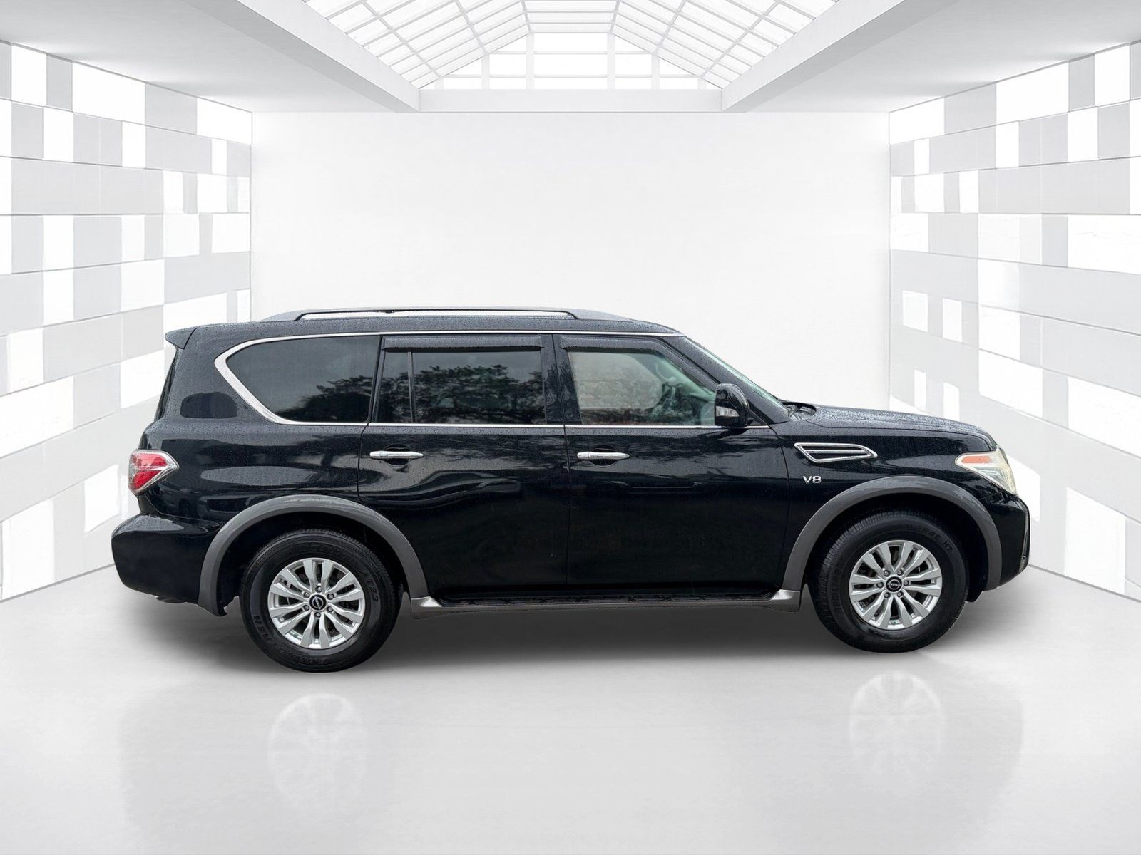 Used 2017 Nissan Armada SV w/ Driver Package RWD image 8