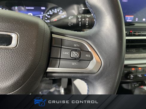 Used 2022 Jeep Compass Latitude w/ Convenience Group AWD/4WD image 23