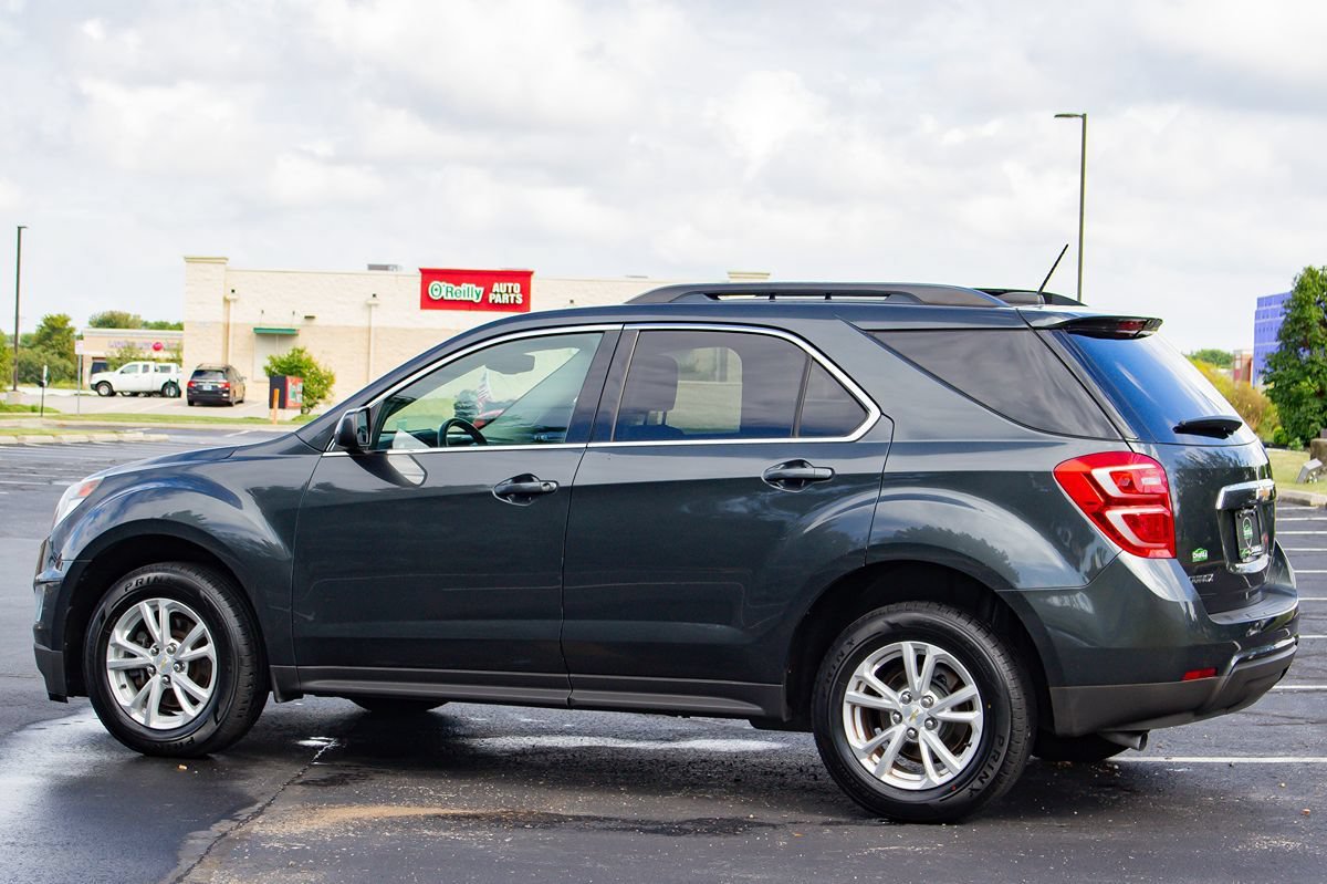 Used 2017 Chevrolet Equinox LT w/ Convenience Package FWD image 6