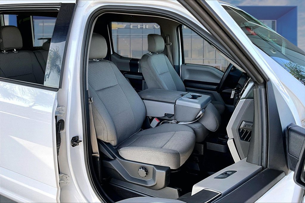 Used 2016 Ford F150 XLT AWD/4WD image 15