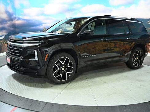 Used 2026 Chevrolet Traverse High Country w/ LPO, Floor Liner Package image 4