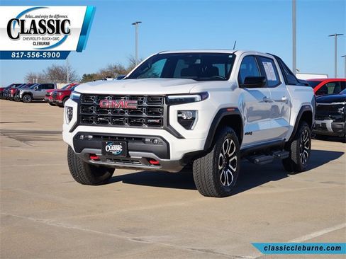 Used 2025 GMC Canyon AT4 w/ Nightfall Edition image 5